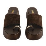 Καφέ πλατφόρμες Fred με εφαρμογή toe ring