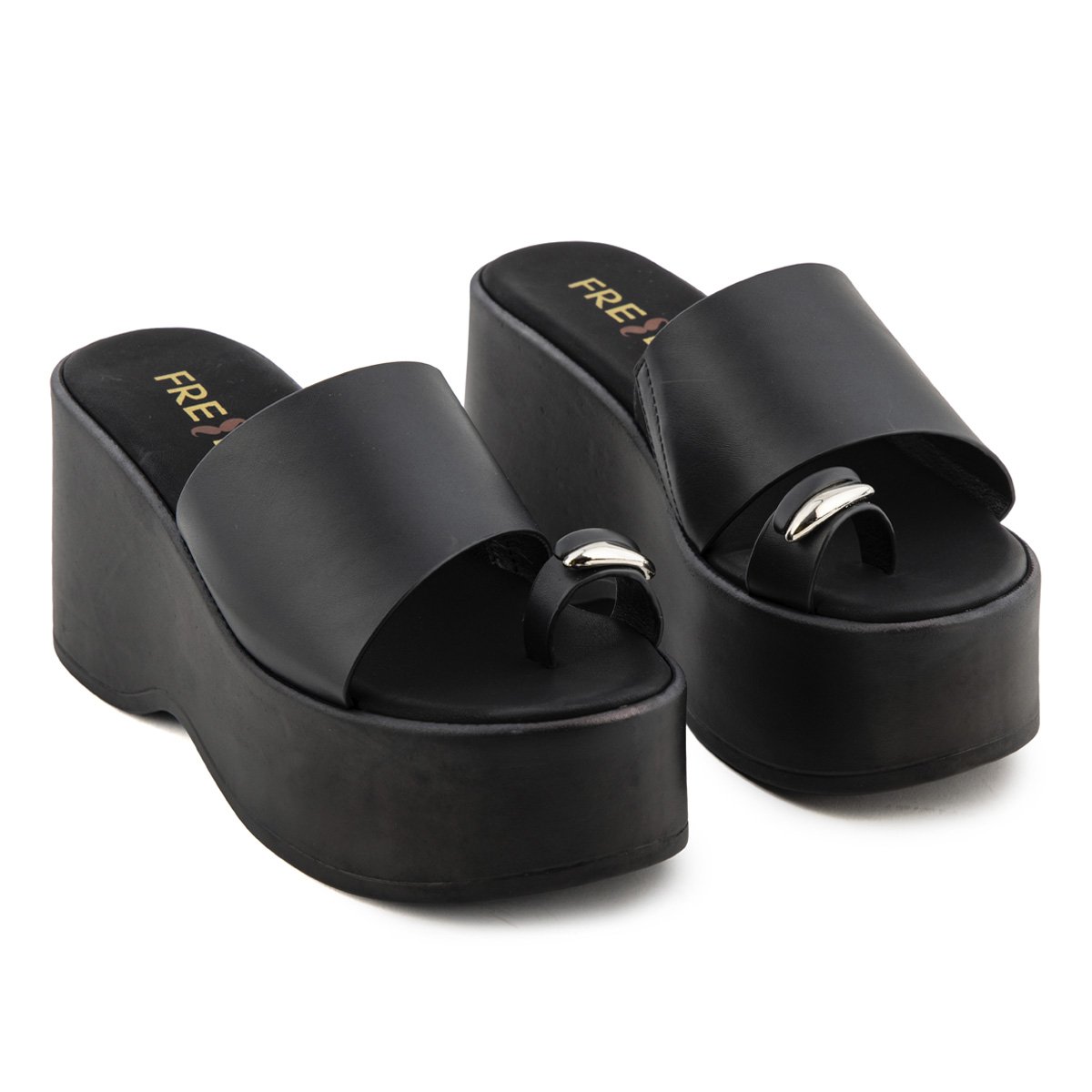 Μαύρες ψηλές πλατφόρμες Fred με toe ring