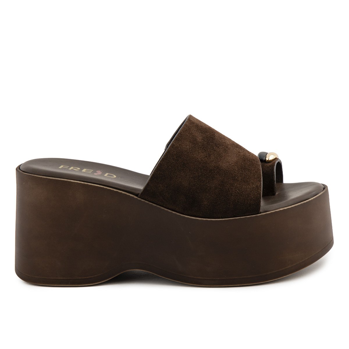 Καφέ ψηλές πλατφόρμες Fred με toe ring