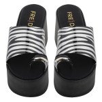 Ασημί ψηλές πλατφόρμες Fred με toe ring