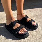 Μαύρα suede flatforms με αυτοκόλλητα λουράκια