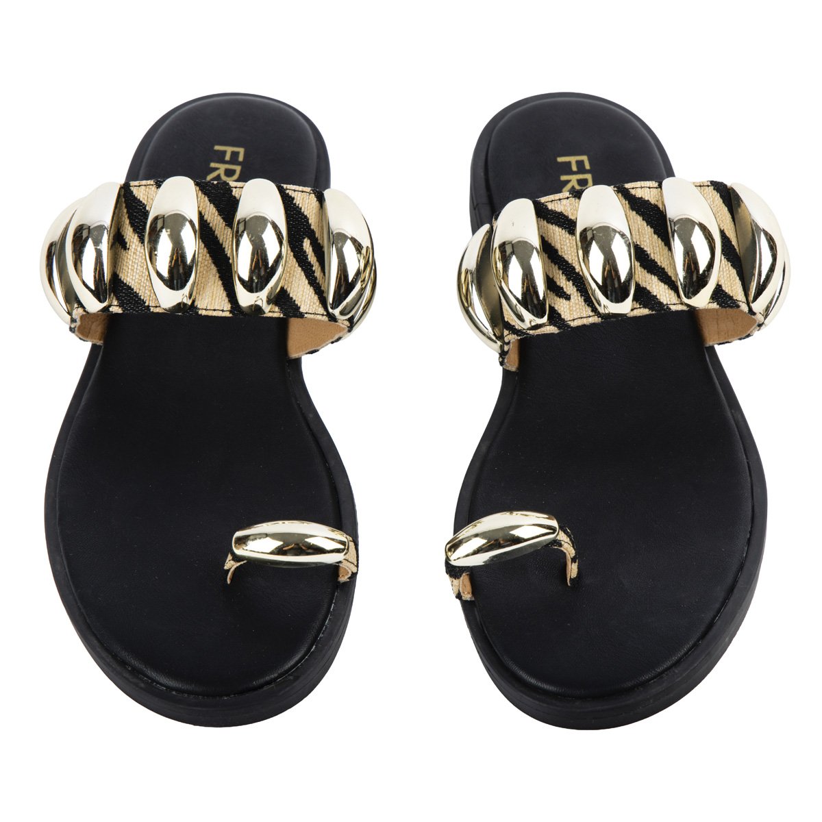 Σανδάλια Fred με μεταλλικές λεπτομέρειες και toe ring  σε ιδιαίτερο μοτίβο, ταμπα